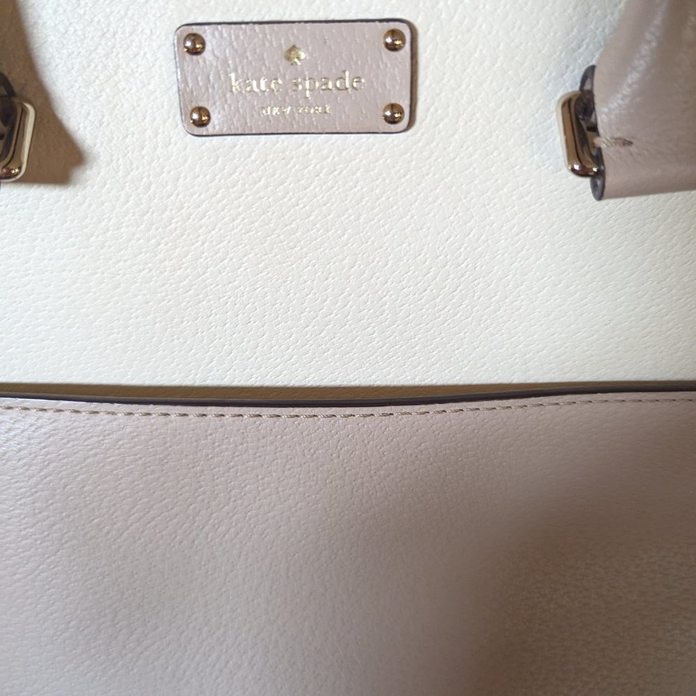 Kate Spade Purse - Picture 3 of 6